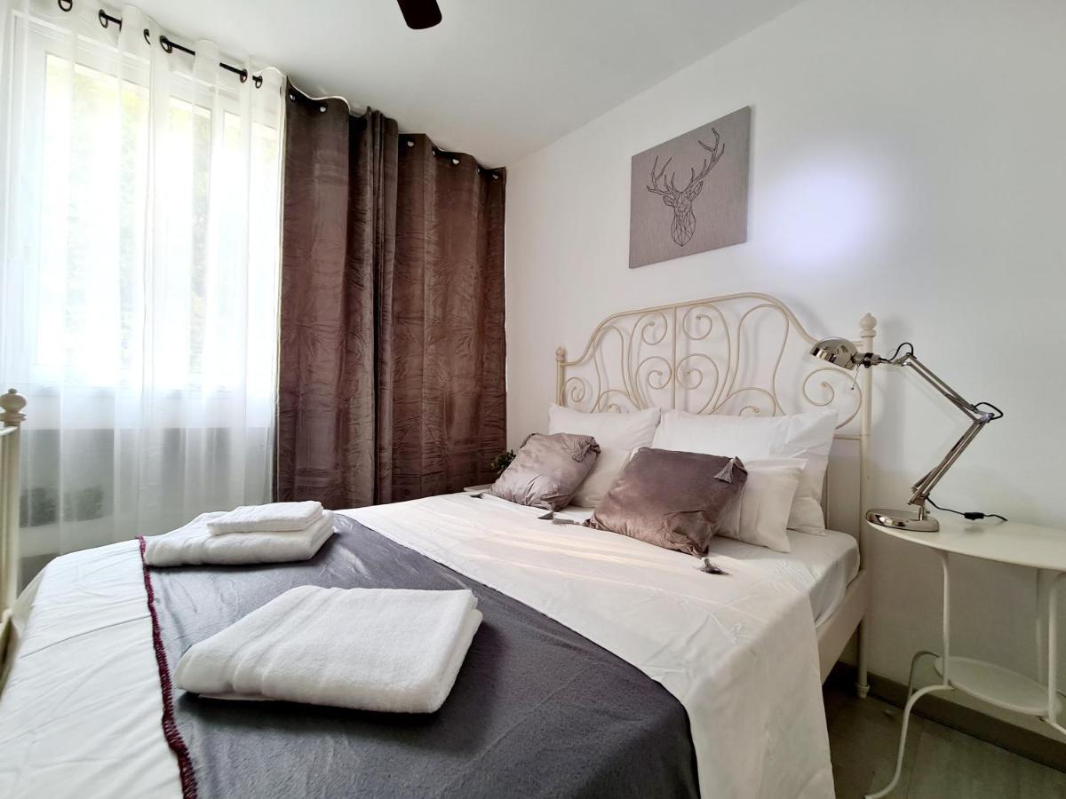 Nice Apartments On Ben Yehuda Str Тель-Авив Экстерьер фото